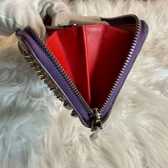 Rare Christian Louboutin Spike studds Round zipper long wallet - Picture 16 of 17